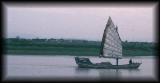 boat sailing on river near Ningbo.jpg 2.7K