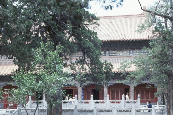 Confucius temple 2.jpg 102.0K