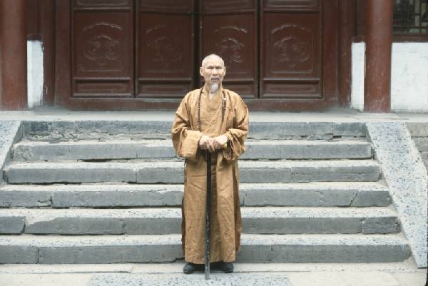 Shaolin monastery abbot.jpg 34.7K