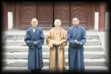 Shaolin monastery abbot and monks.jpg 4.8K