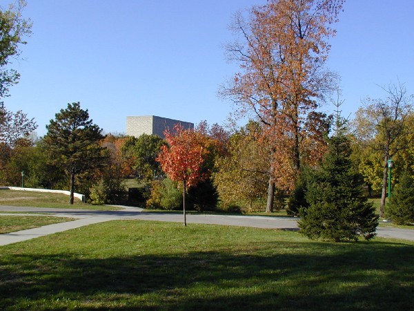 pa203082.jpg 93.4K
