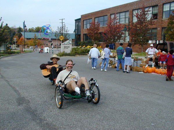 pa213077.jpg 97.3K