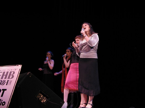 p4262005.jpg 30.3K