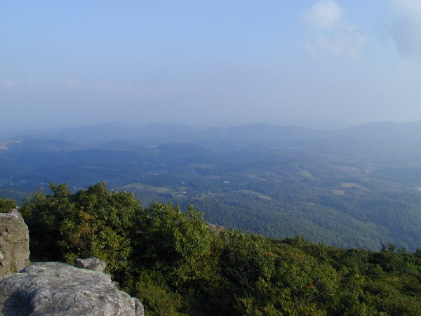 Farms below Buzzards Rock.jpg 55.0K
