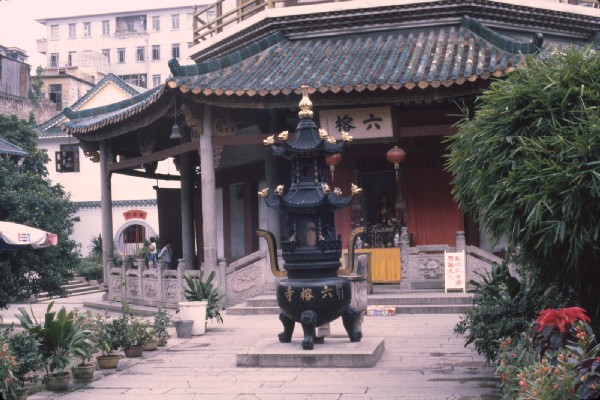 guandong010.jpg 79.9K