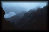 HuangShan, hiking, misty tips.jpg 2.3K