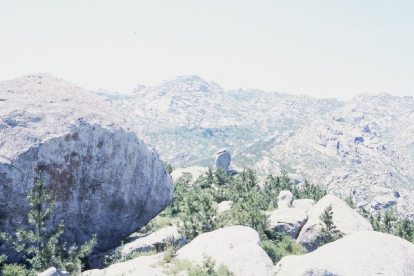 Hills near QingDao 2.jpg 64.2K