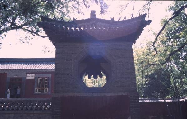 t'ien t'ai temple 07.jpg 37.4K