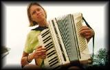 accordion.jpg 5.0K