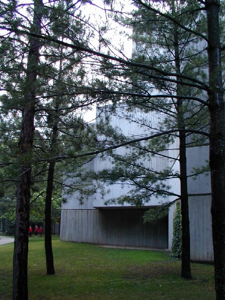 p7298421.jpg 117.9K