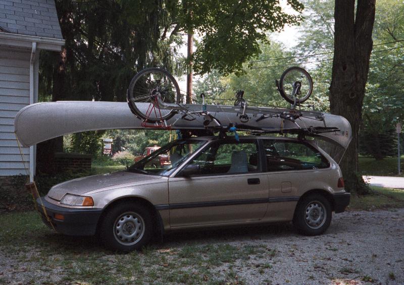 tandem_car.jpg 94.0K