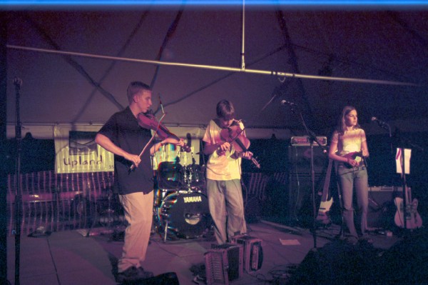 Feufollet_03 092101.jpg 59.3K