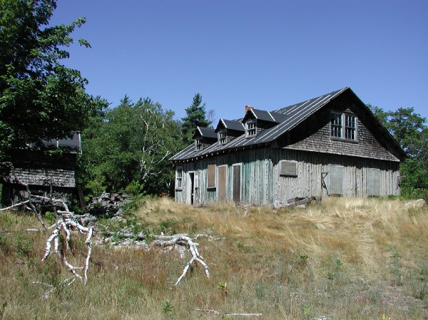 p7237983.jpg 96.0K