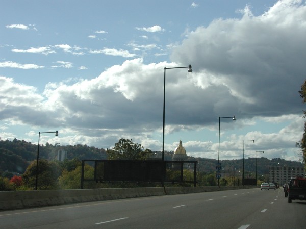 pa145870.jpg 48.3K