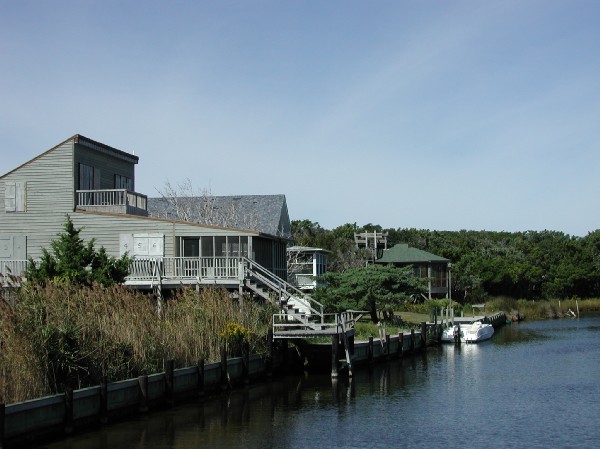 pa125610.jpg 60.8K
