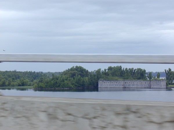 p7165878.jpg 40.2K