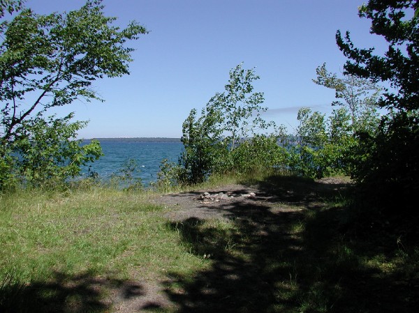 p7109744.jpg 98.1K