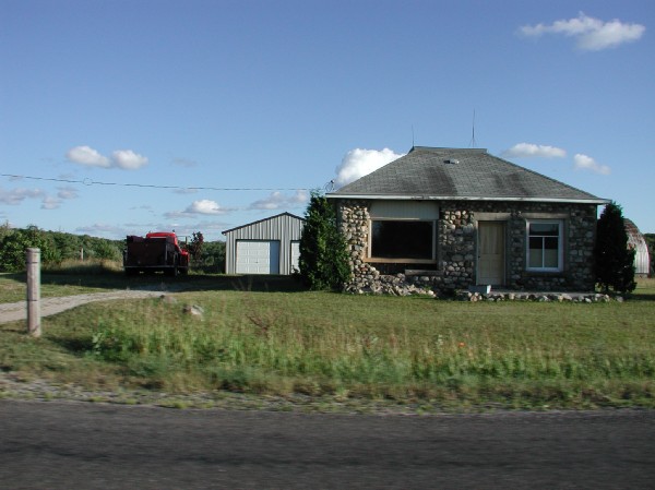 p7109840.jpg 57.8K